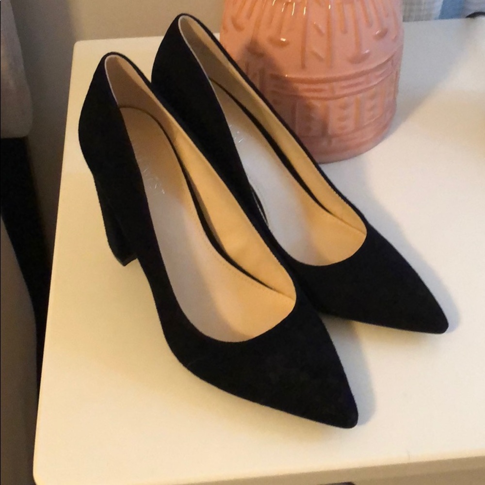Nine West black block heel pump